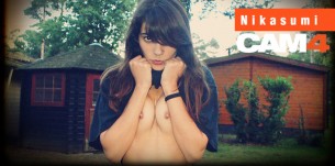 Entrevista sexy con la camgirl española Nikasumi