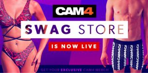Todos los productos y ropa de Cam4 en la nueva Swag Store