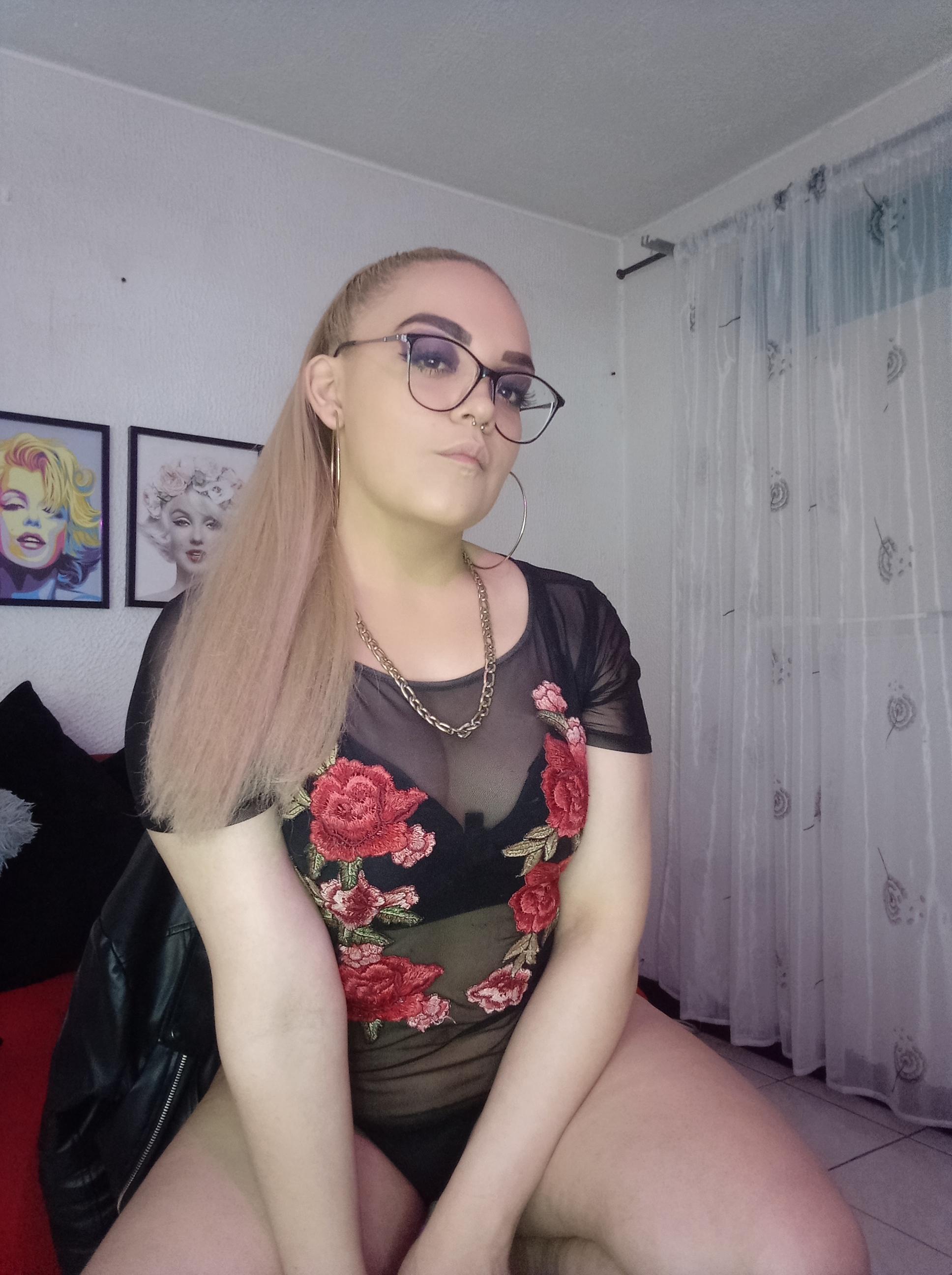 Anya_foxy  es la Performance Sexy de la Semana en CAM4.