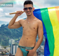 Descubre el encanto de Leo_Jonesss, el camboy gay de CAM4.