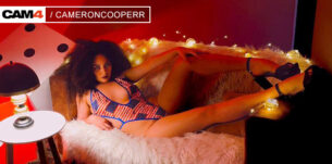 CameronCooperr, la sexy morena que incendia CAM4.